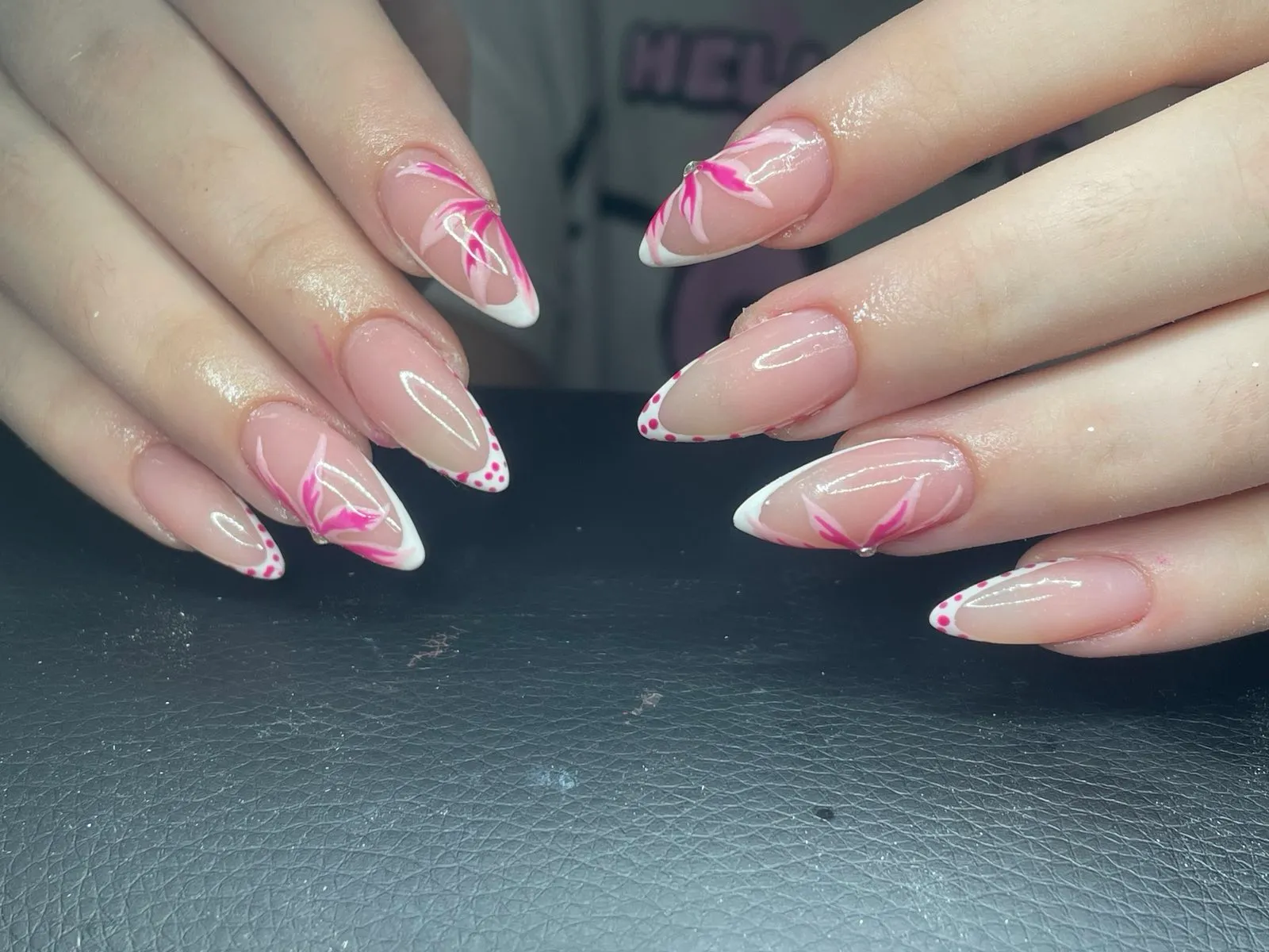 RN Nails Studio